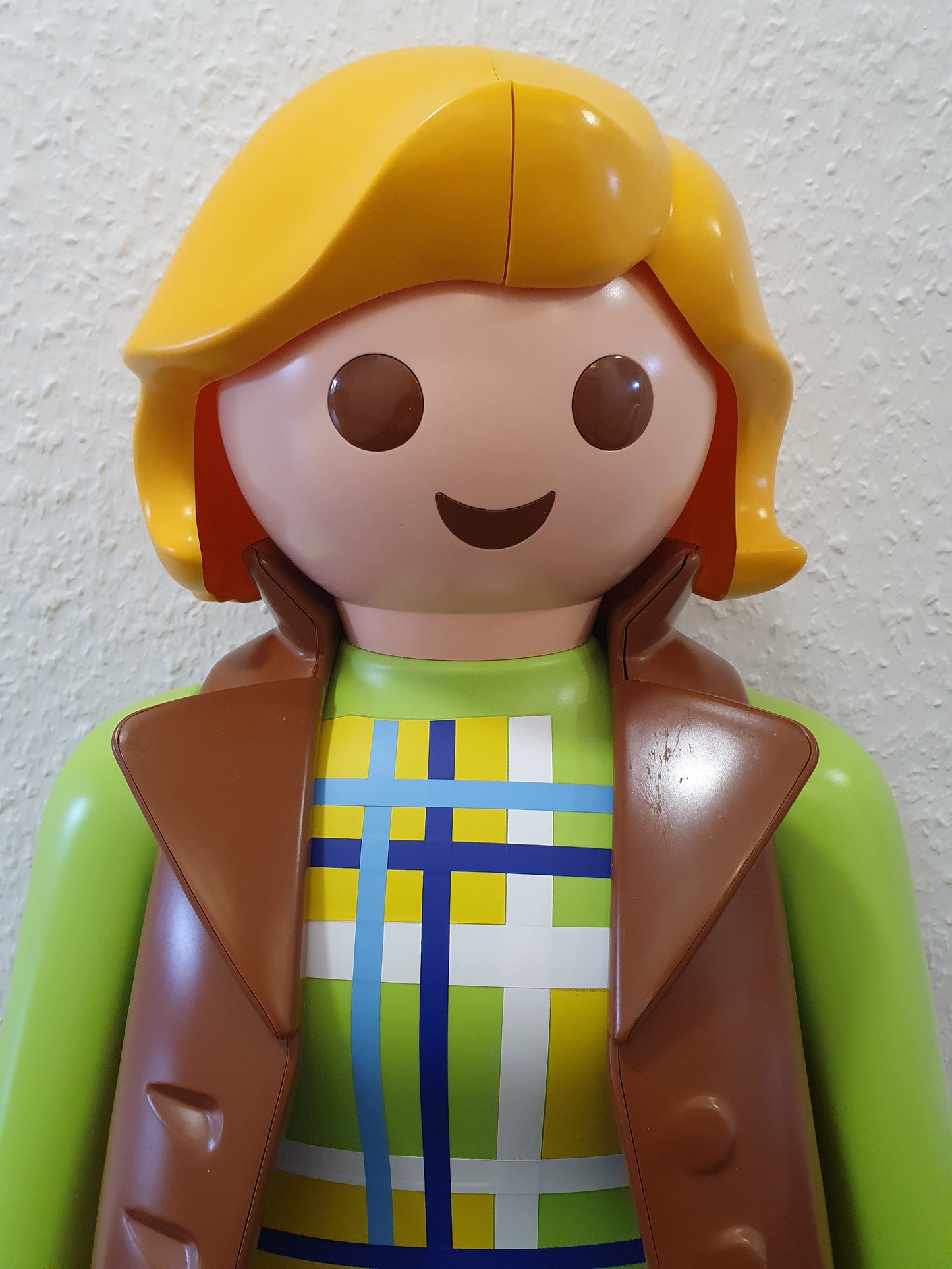 Playmobil 60cm Frau City Life Werbefigur XXL Großfigur Dekofigur Standfigur 65cm